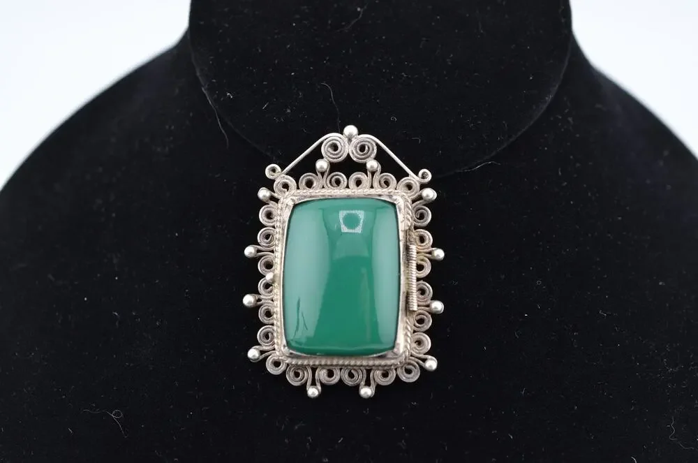 Vintage Signed Mexico Green Chalcedony Sterling Silver Brooch
